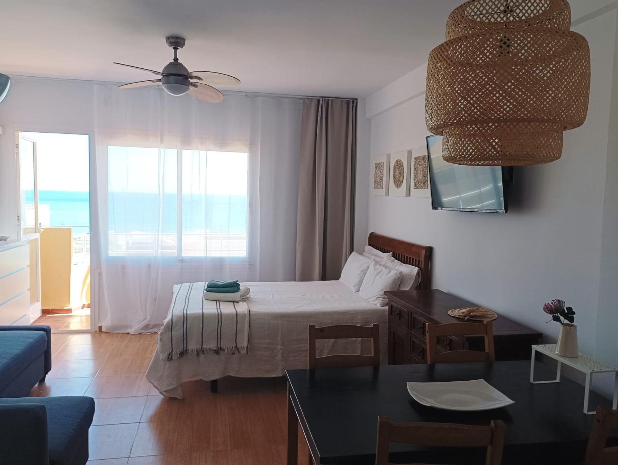 Club Bellavista - Apartamento Con Vistas Al Mar Torremolinos Eksteriør bilde